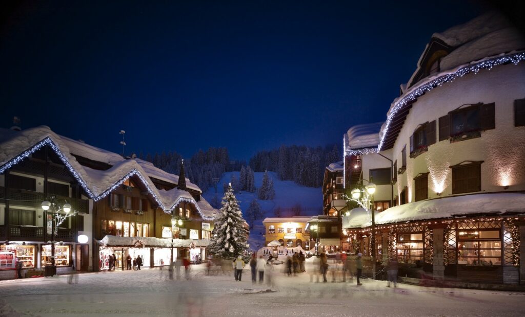 06 Winter Landscapes By Night